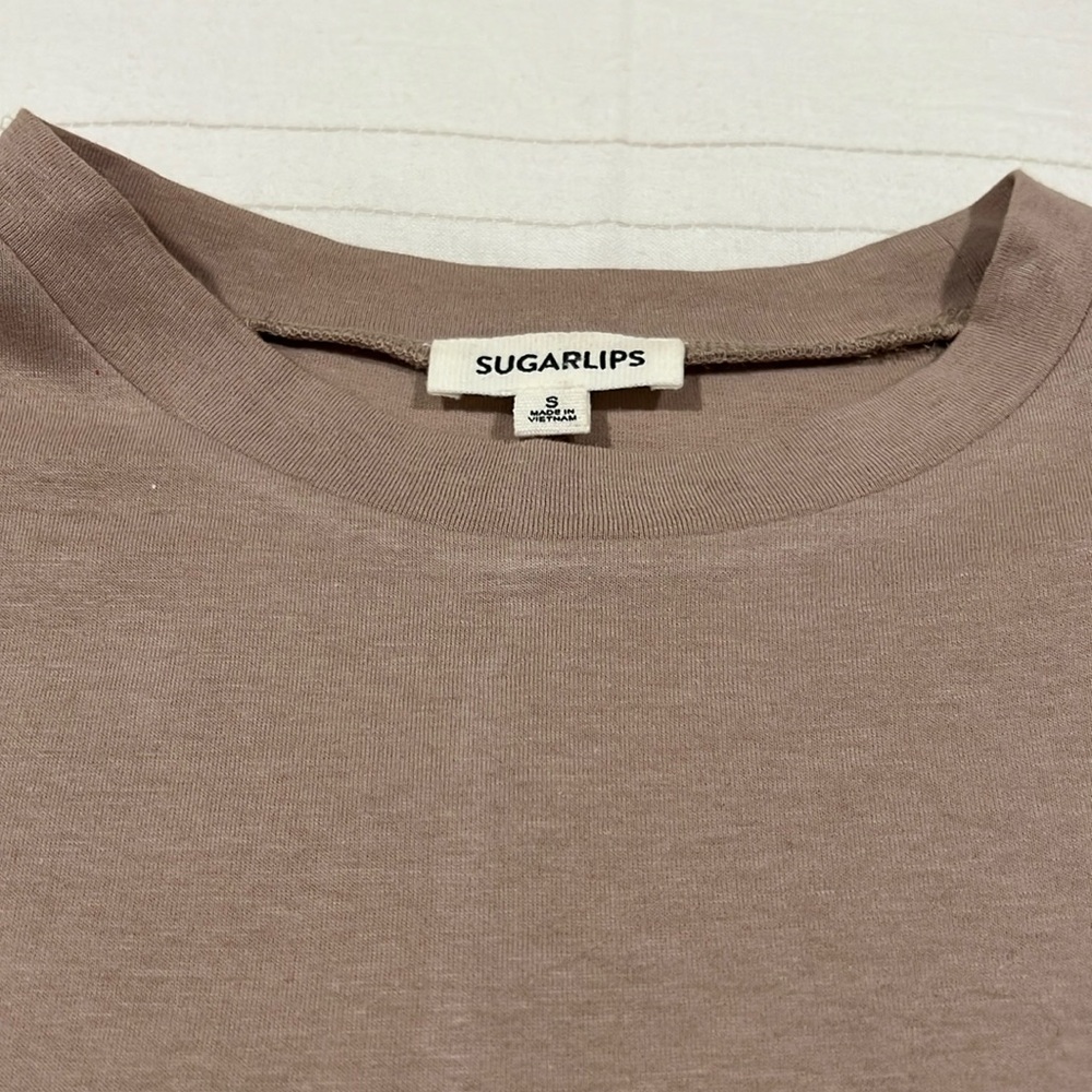 Dressed In LALA Muscle Tee Tan Shoulder Pads Boxy Fit S - Picture 7 of 14